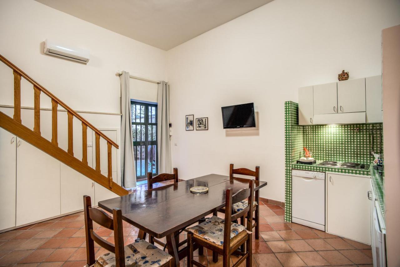Le Case Di Andrea - Nel Cuore Di Trastevere Roma Exterior foto